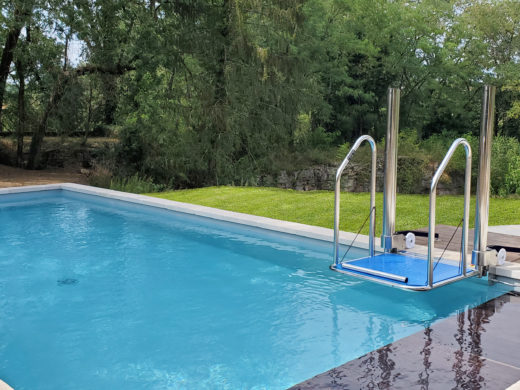 Installation d'ascenseur de piscine BSL CONCEPT LM10-E1 chez un particulier