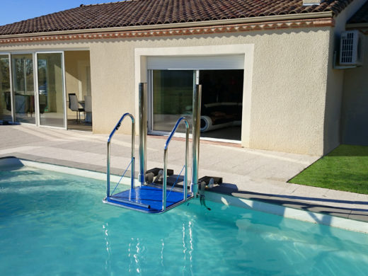 Installation d'ascenseur de piscine BSL CONCEPT LM10-E1 chez un particulier